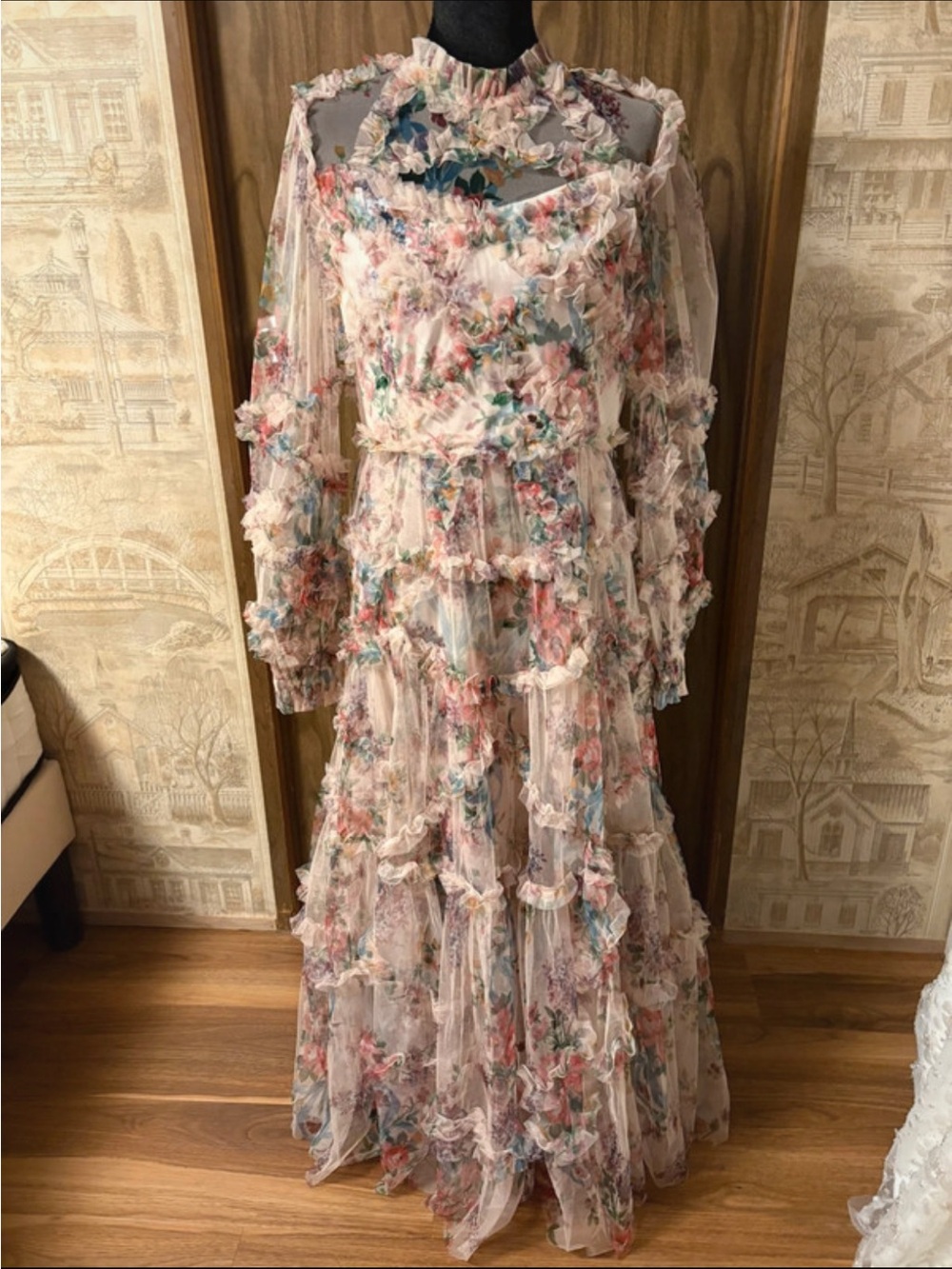 dress pink floral ruffles